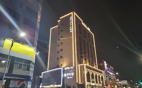 Business Design Hotel Luv