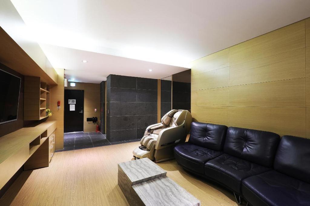 Business Design Hotel Luv Inchon Exterior foto