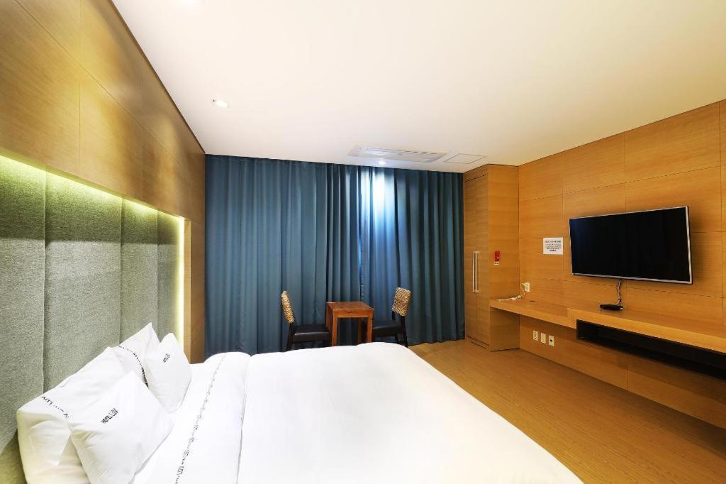 Business Design Hotel Luv Inchon Exterior foto