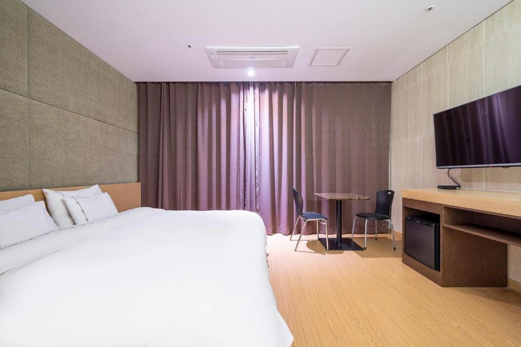 Business Design Hotel Luv Inchon Exterior foto