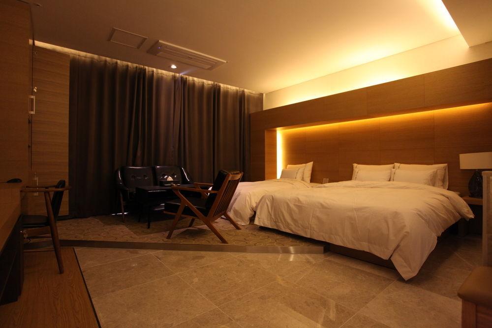 Business Design Hotel Luv Inchon Exterior foto